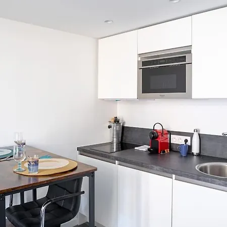 Lejlighed Petit Duplex - Nouveau Duplex Avec Wifi Et Clim Pour 2 Antibes