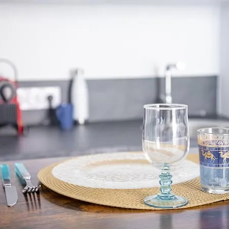 Petit Duplex - Nouveau Duplex Avec Wifi Et Clim Pour 2 Αντίμπ